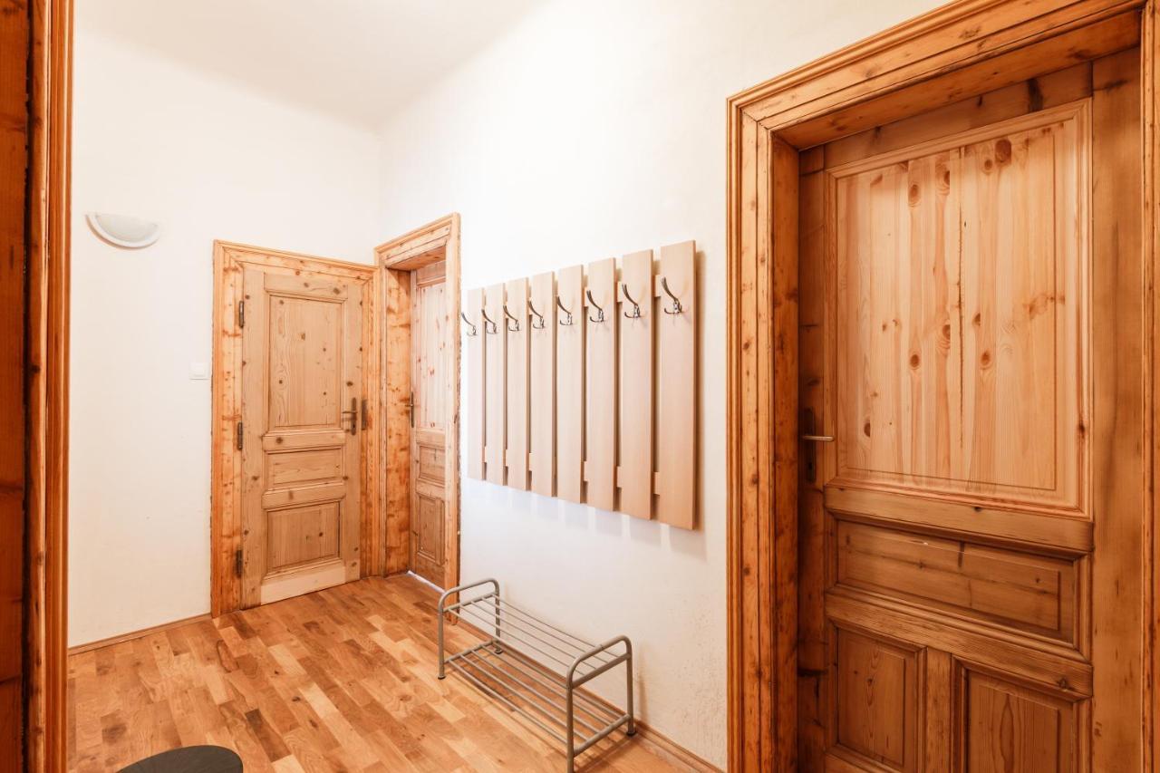 Prague Days - Stylish New Town Apartments Экстерьер фото