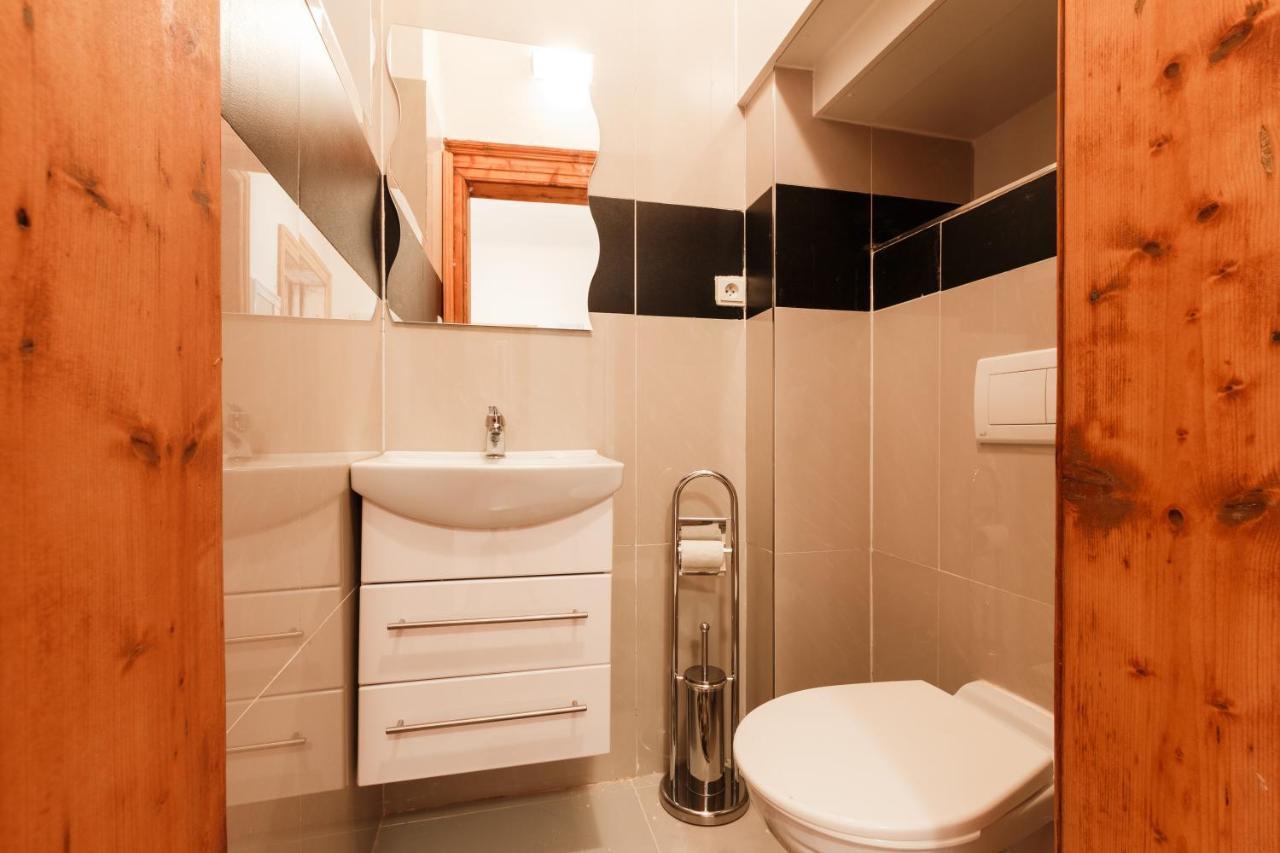 Prague Days - Stylish New Town Apartments Экстерьер фото