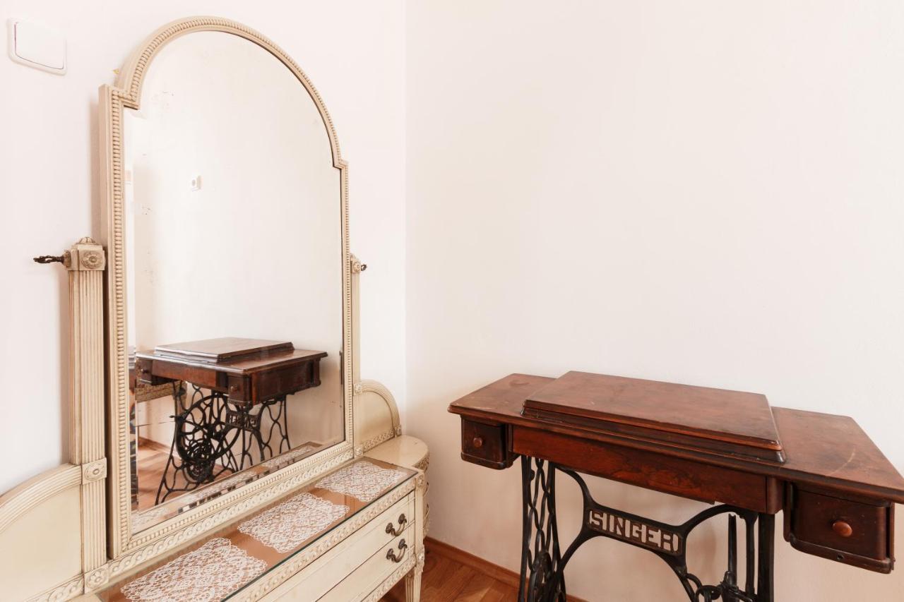 Prague Days - Stylish New Town Apartments Экстерьер фото